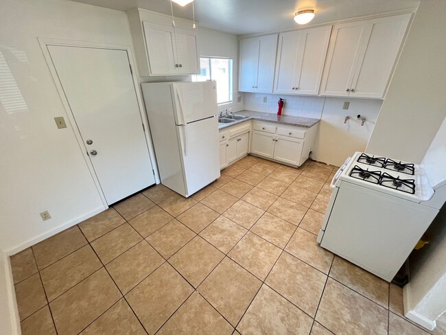 Photo - 408 N M St Unit 408A