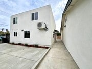 Photo - 11943 Burton St