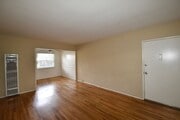 Photo - 1212 N Hollywood Way Apartment Unit B