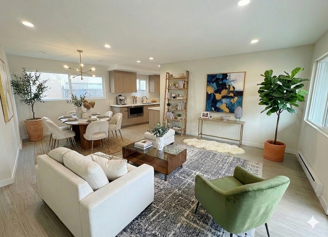 Building Photo - 1302 Amethyst St Unit B