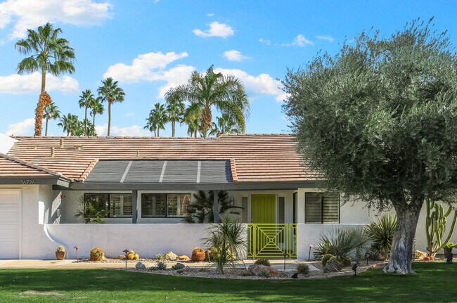 Photo - 36726 Jasmine Ln