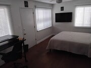 Photo - 636 E 121st Pl