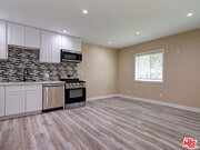 Photo - 16335 Kalisher St