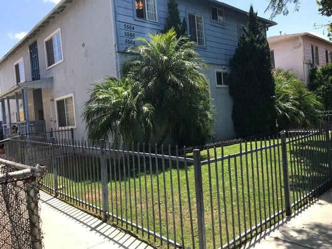 Building Photo - 5566 Kinston Ave Unit 5566