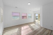 Photo - 18075 Lakeview Dr House