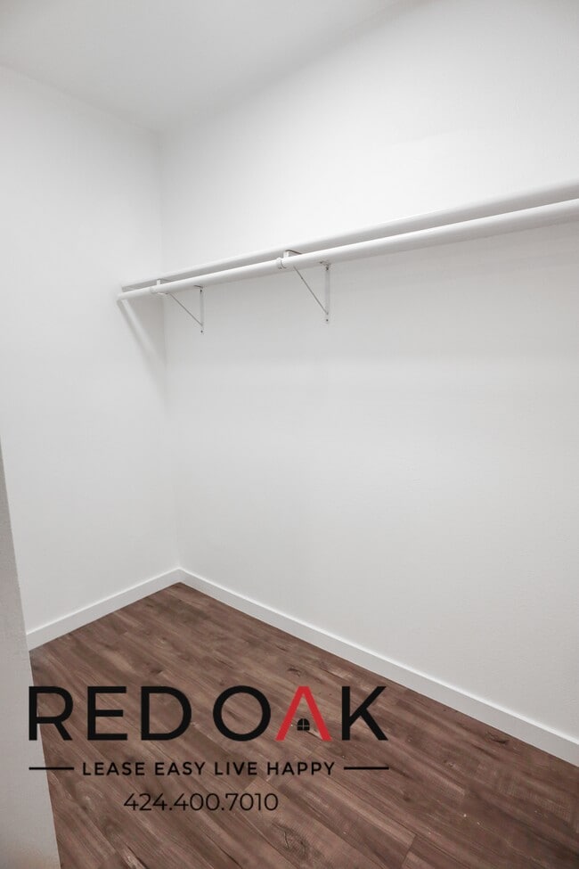 Photo - 719 Heliotrope Dr Unit 204