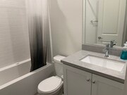 Shared full bathroom with tub. - 1434 Santa Victoria Road