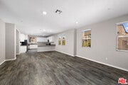 Photo - 757 Daniel Freeman Cir