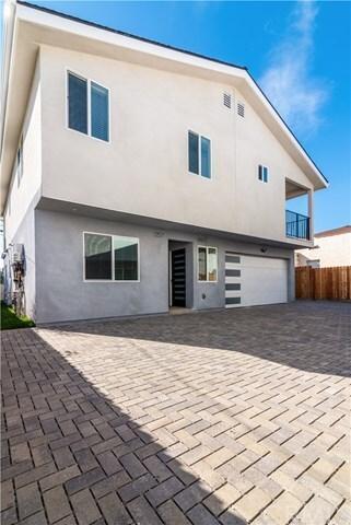 Photo - 1255 W 8th St