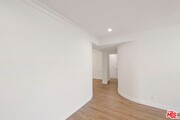Photo - 1250 N Crescent Heights Blvd Unit 4