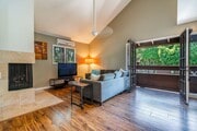 Photo - 906 Kings Rd Townhome
