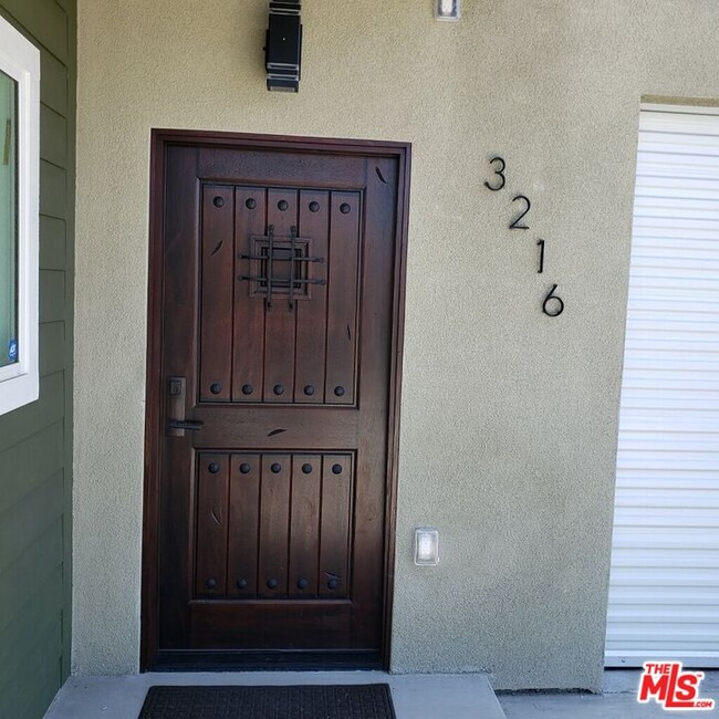 Photo - 3216 W 30th St