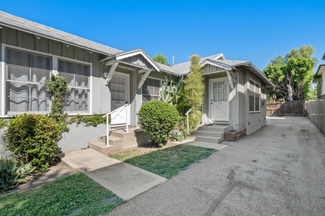 Photo - 13453 Burbank Blvd