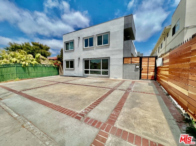 Photo - 2012 S Bedford St Unit 1A