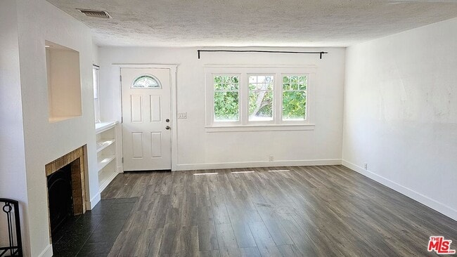 Photo - 1209 N Genesee Ave