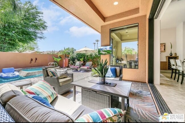 Building Photo - 79800 Vía Sin Cuidado