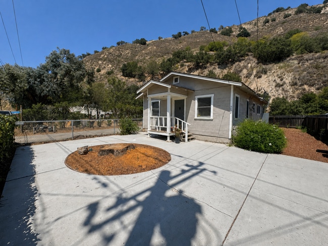Building Photo - 9088-9094 Nye Road