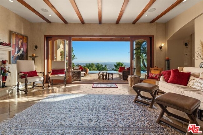 Photo - 1740 Carla Ridge