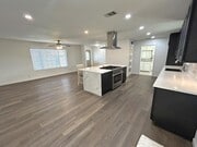 Photo - 16101 Ash St