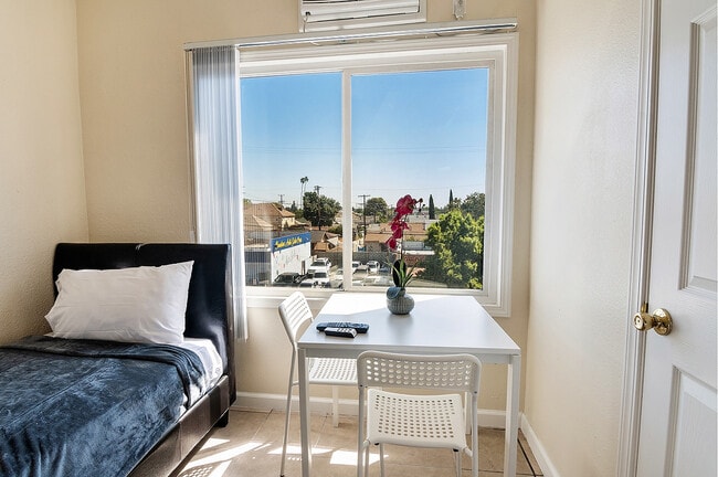 Photo - South Park Place Apartments