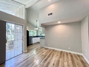 Photo - 2 Bedroom 1 Bath Room Fully Updated Single... House