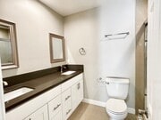 Photo - 2 Bedroom 1 Bath Room Fully Updated Single... House