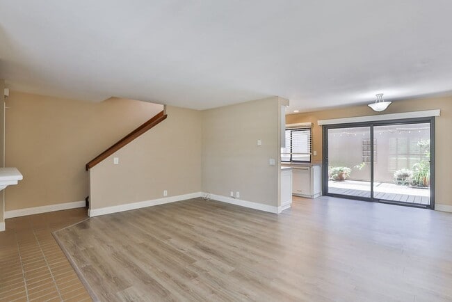 Photo - La Jolla Townhome with Garage & Private Deck