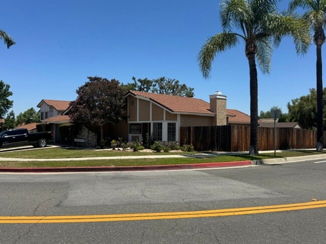 Photo - 791 Kingfisher Ct