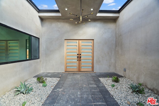 Photo - 6236 Sale Ave