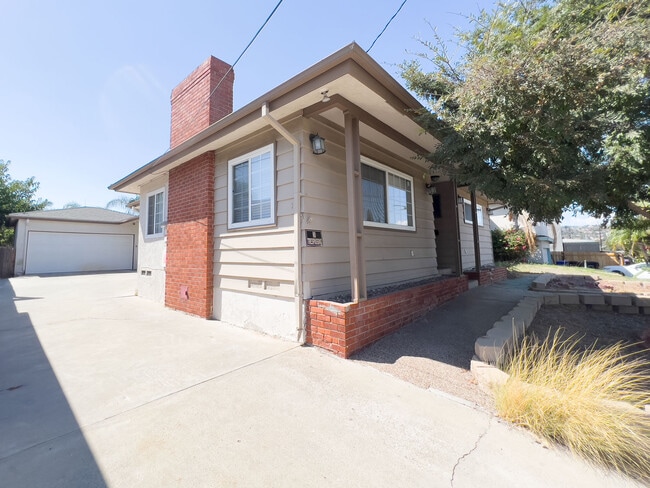 Building Photo - 5198 Catoctin Dr