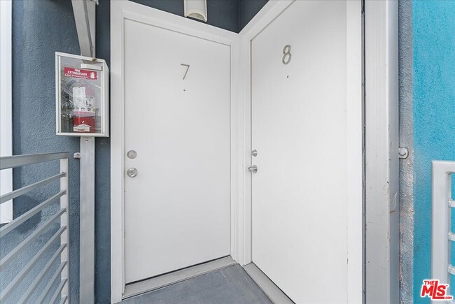 Photo - 2948 Exposition Blvd Unit 7