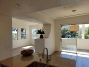 Photo - Liberty Station - Tri-Level 3bd/3.5bth Tow...