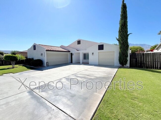 Building Photo - 32355 Cielo Vista Rd Unit #A