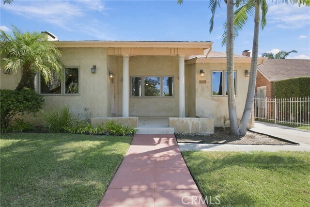 Building Photo - 642 N Crescent Heights Blvd