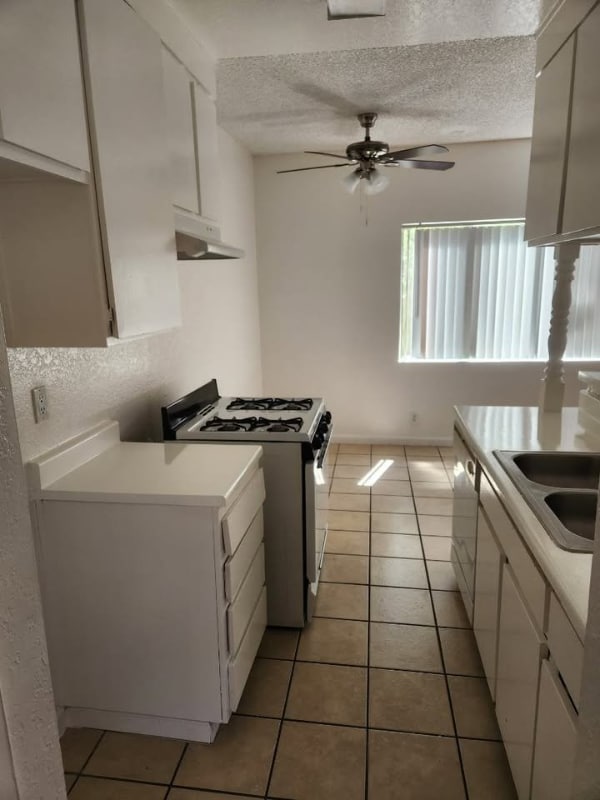 Photo - 316 E Ave Q-7 Unit 6