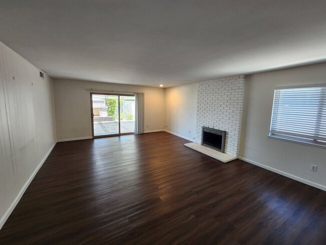 Photo - 4 Bedroom Single Story House in University City
