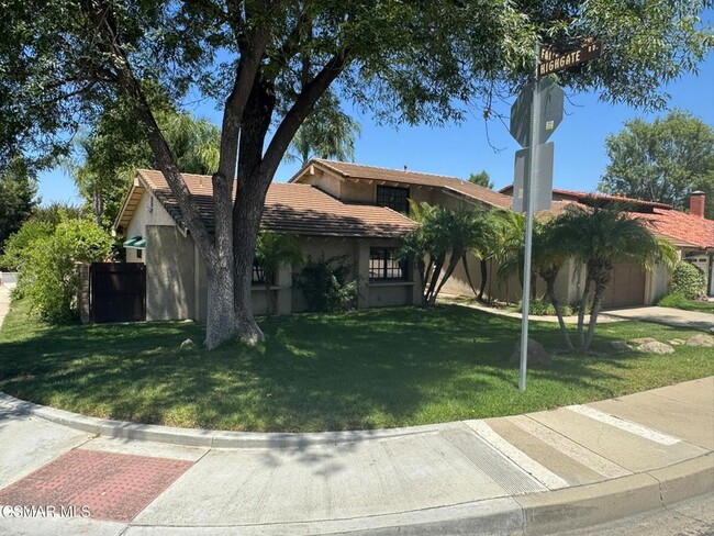 Photo - 1832 Fallview Rd