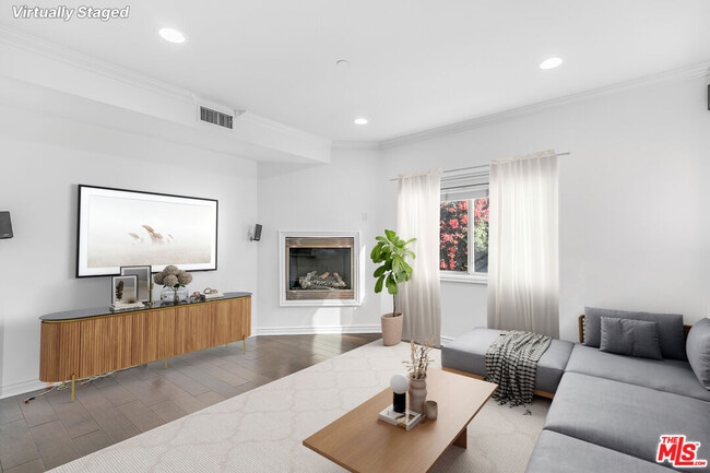 Photo - 11504 Moorpark St Unit 103