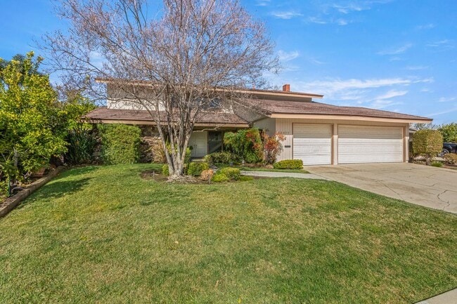 Photo - 32023 Wallington Ct