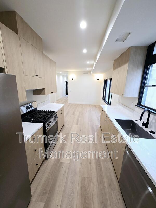 Photo - 609 E Garfield Ave