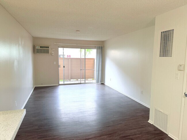 Photo - 171 Mariposa Apartments