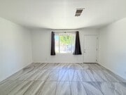Photo - AVAILABLE NOW!!! 2 Bedroom / 1 Bathroom Ap... Apartment Unit 03