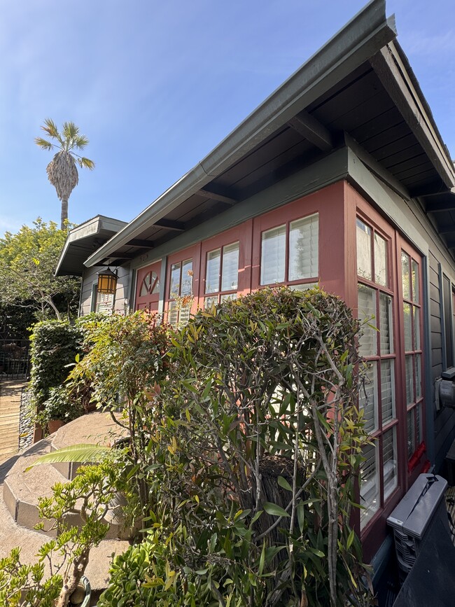 Photo - 575 Grand Blvd