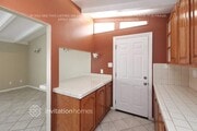 Photo - 8421 Flallon Ave