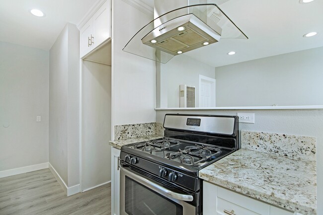 Photo - Ellis Street Duplex Unit 79 East Ellis St.