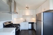 Photo - Stunning 2 Bed/1 Bath With Bay Views In Cr... Apartment Unit 4076 1/2