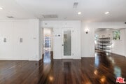 Photo - 7722 Clinton St