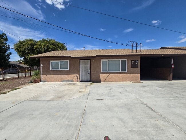 Building Photo - N Hamilton Ave Unit N Hamilton 320 Ave #A Rental