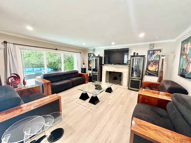 Photo - 4523 Grimes Pl