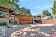 Photo - 15511 Woodcrest Dr House
